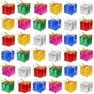 JIEYAO 30pcs Petits Coffrets Cadeaux Sapin de Noël, Mini Coffrets Cadeaux Pendentif Décoration Sapin de Noël Paquet Cadeau Décoratif Décoration Sapin de Noël Pendentif Sapin de...